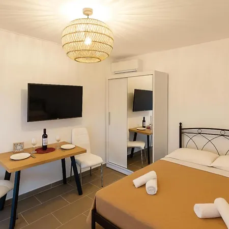 Apartmán Ve Khelmáta